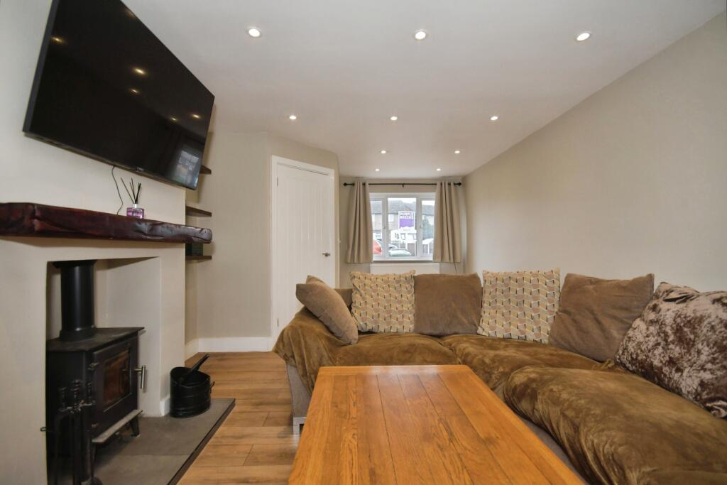 Hazel Grove, Alfreton, DE55 photo 3