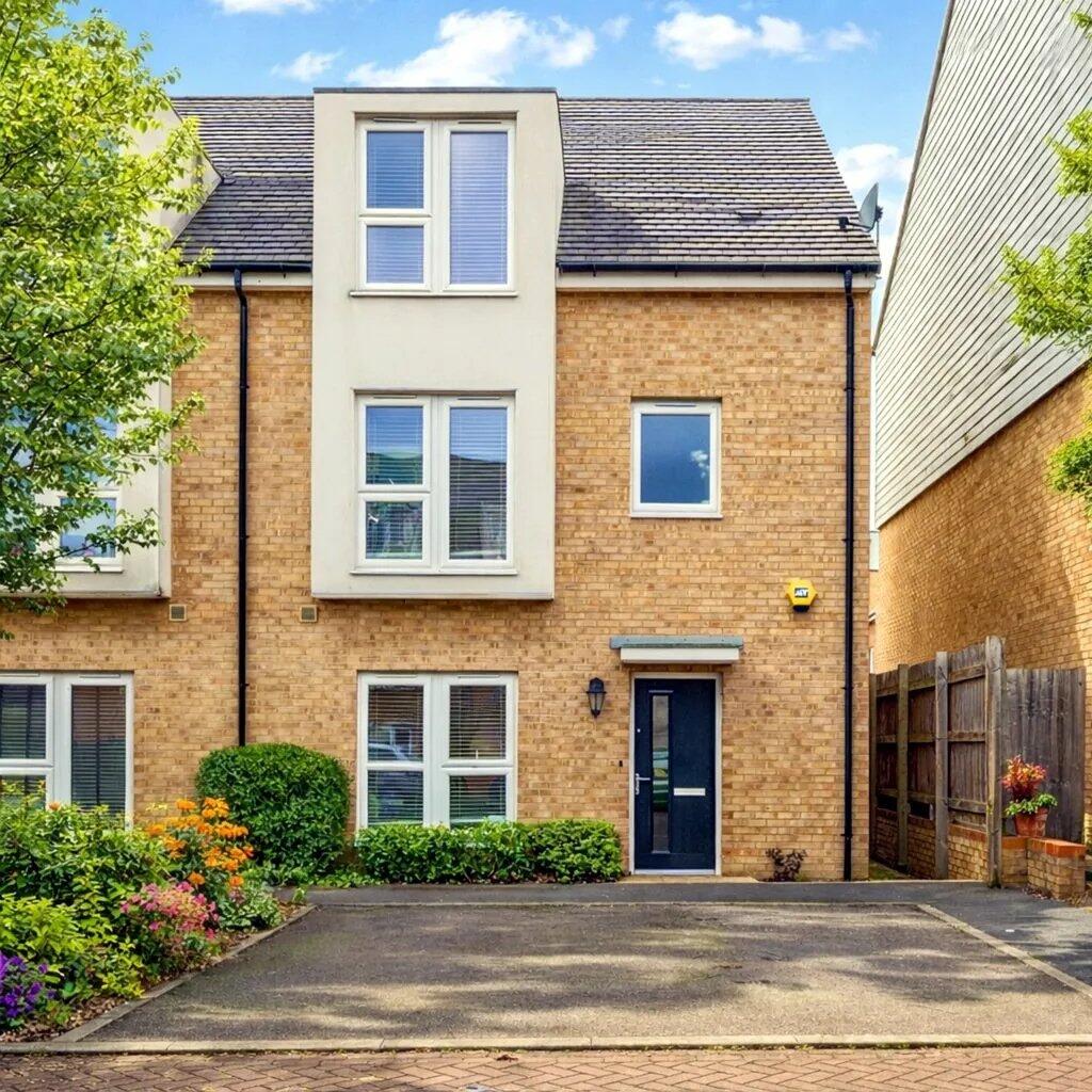 House in Kingston upon Thames