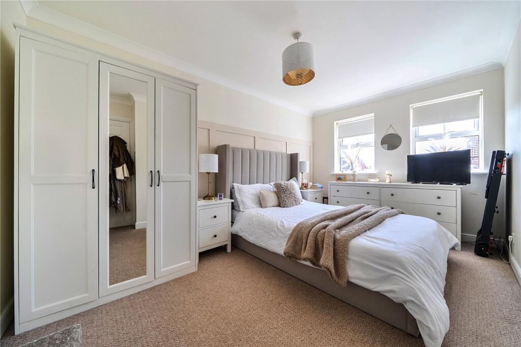 House in Leeds, Howlett Cross - View 5