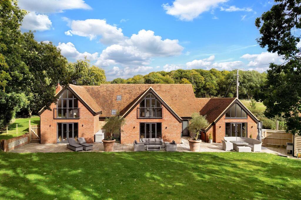 House in Hemel Hempstead - View 2