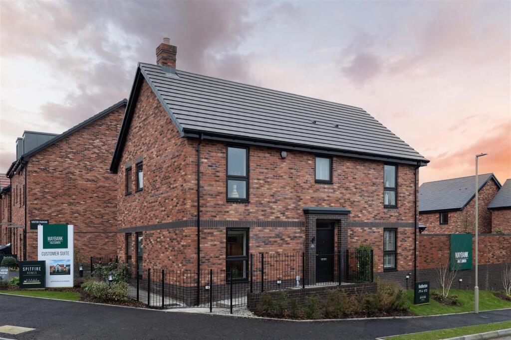 Main image of property: No 44, Maybank, Manor Way, Halesowen