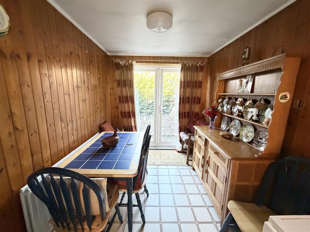 Wood Lea, Houghton Le Spring photo 4