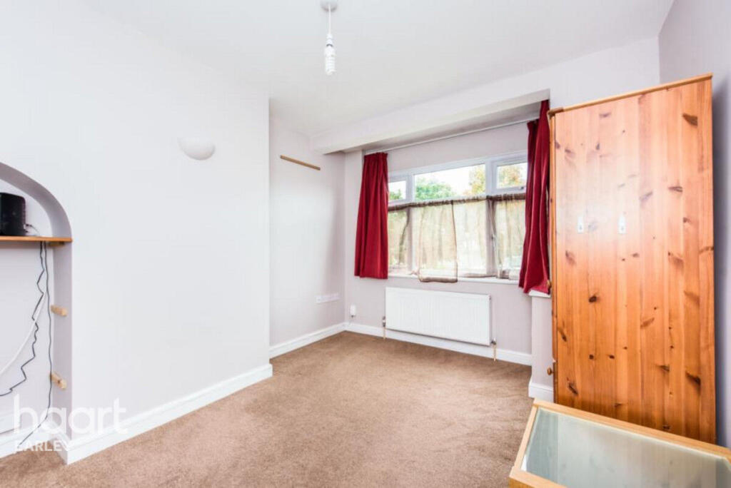 House in Reading - More
