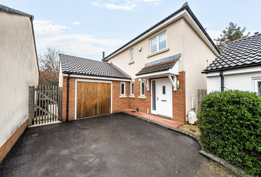 Main image of property: Stone Hill View, Bristol, Gloucestershire, BS15