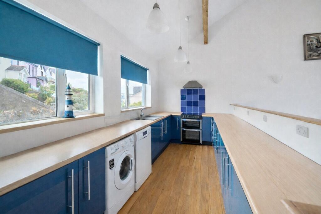 House in Brixham, Torbay - View 5