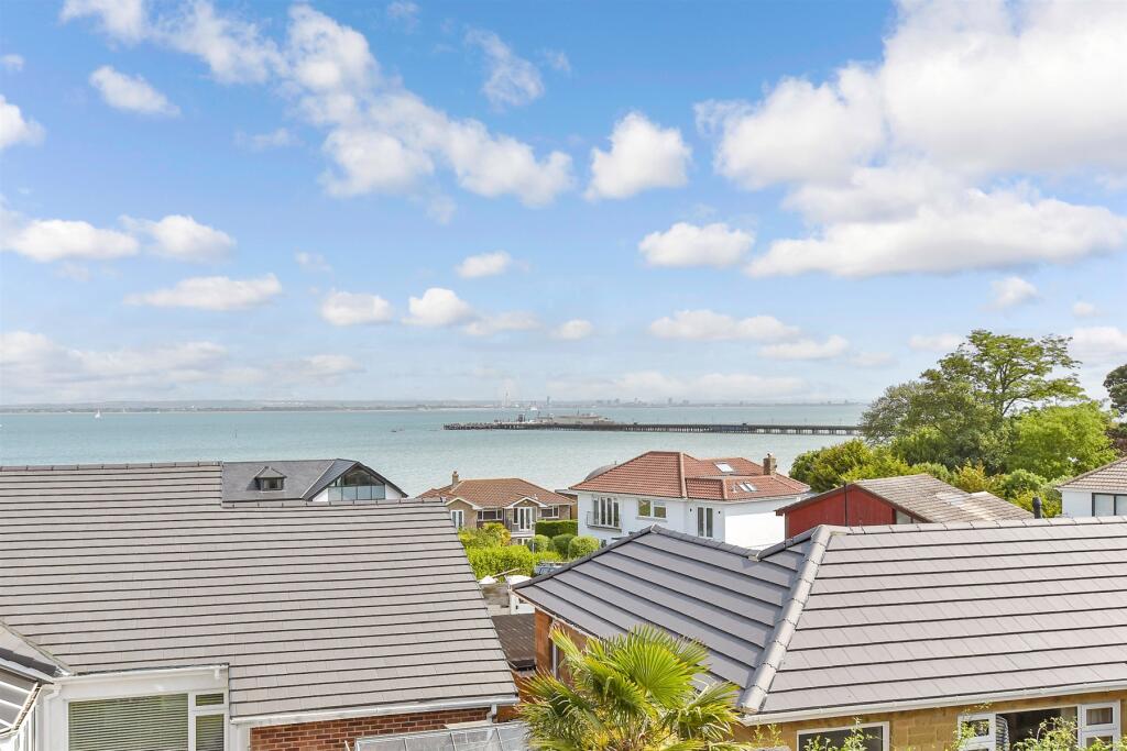 Westfield Park, Ryde, Isle of Wight - View 3