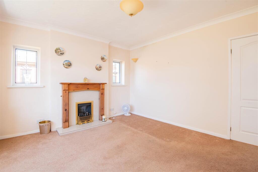 House in Preston - View 5