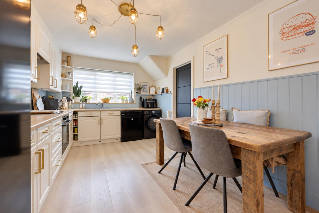 House in Romford - View 4