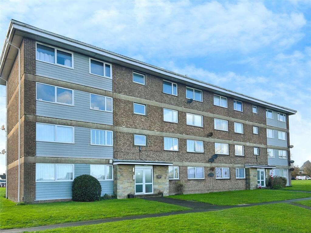 Main image of property: The Green, Cowes, Isle of Wight