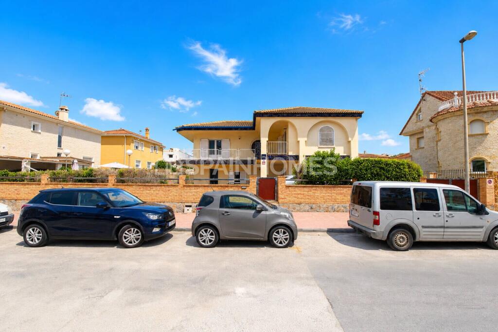 Main image of property: Valencia, Alicante, Orihuela