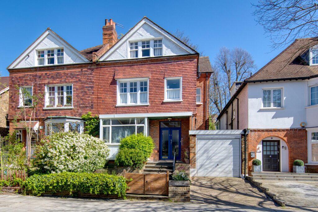 Main image of property: Platt’s Lane, Hampstead, London, NW3