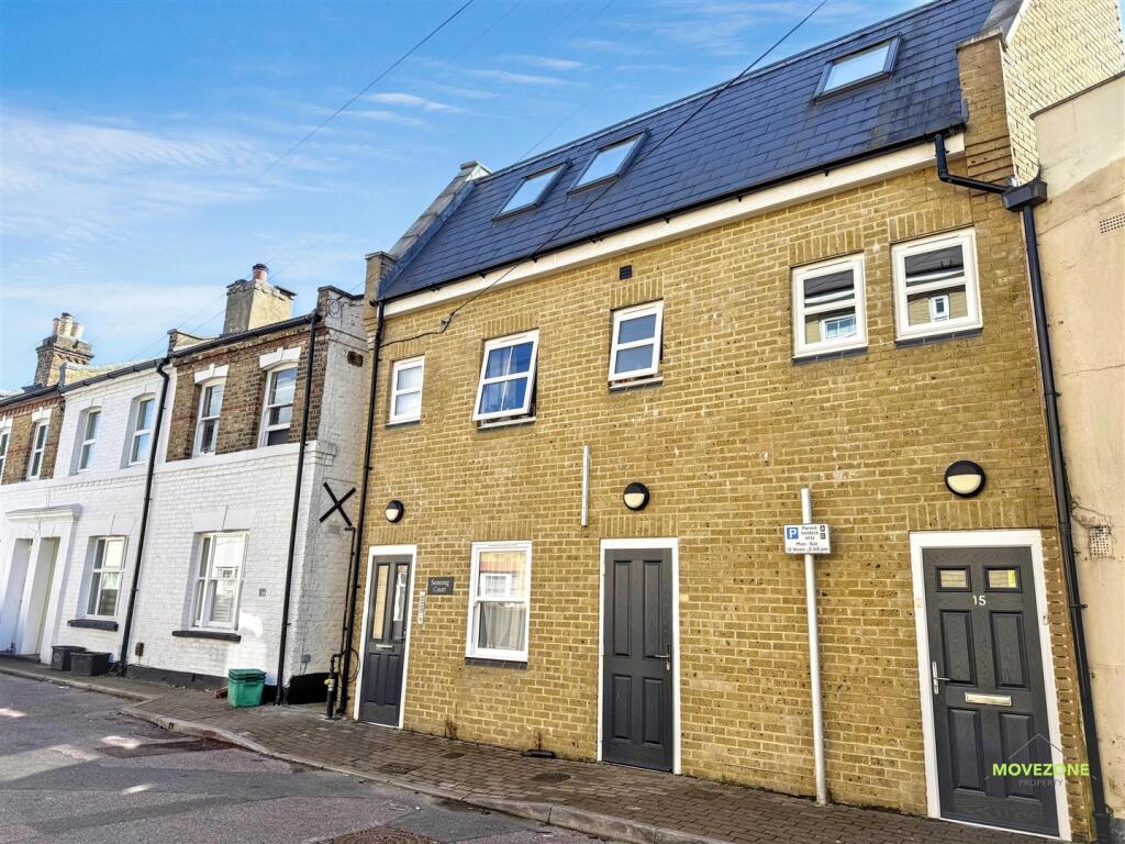 Main image of property: Devonshire Square, Bromley, BR2