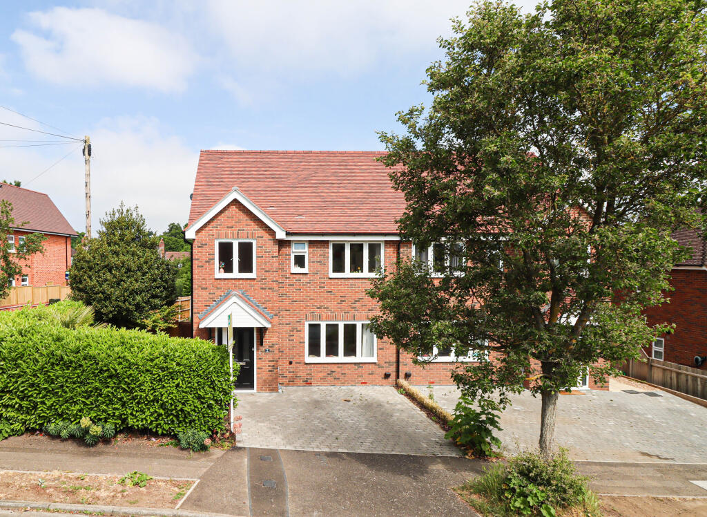 Main image of property: Lea Road, Harpenden, AL5