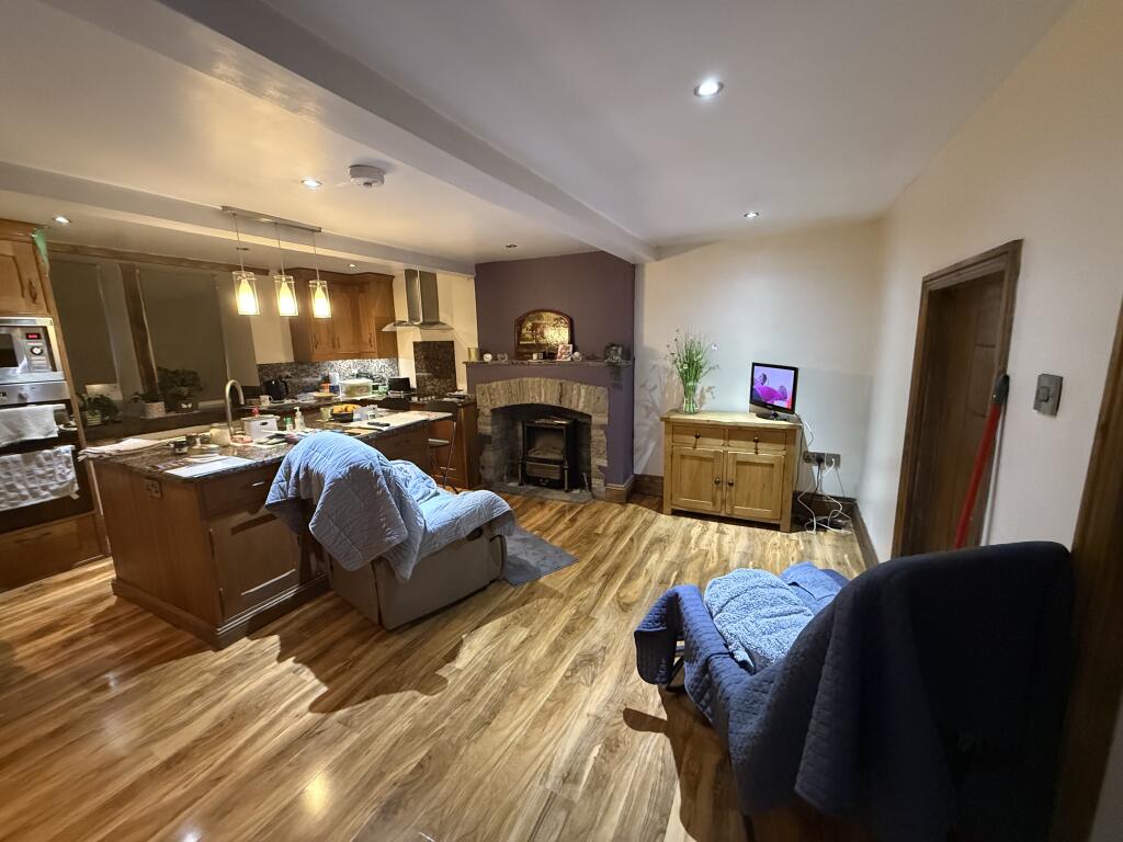 Main image of property: Penistone Road, Shelley, HUDDERSFIELD