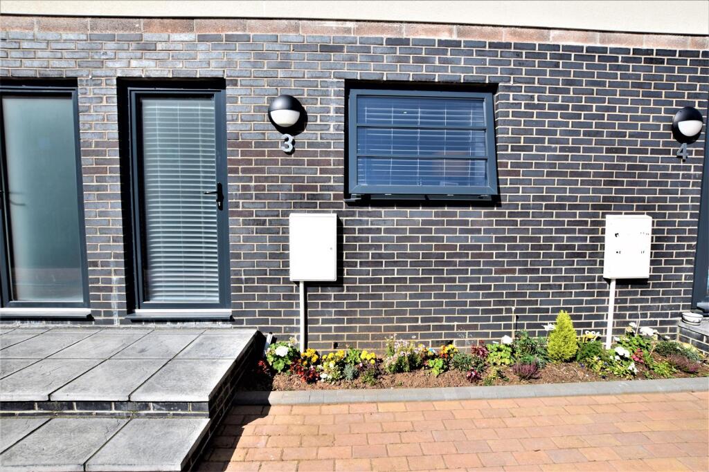 Beaumont Court, Avonmouth, Bristol photo 3