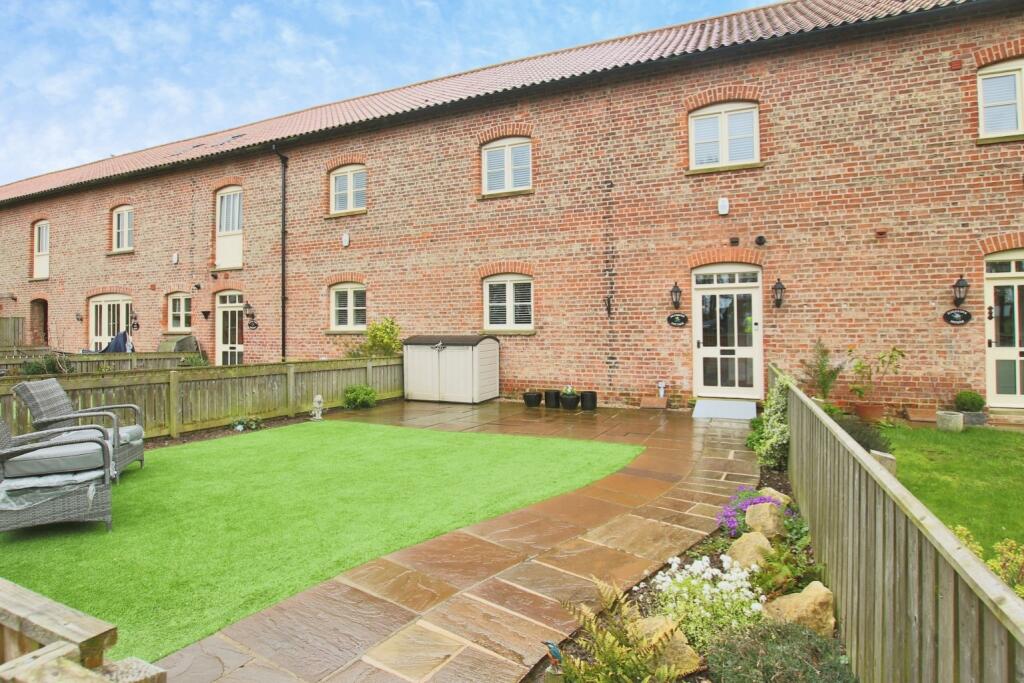 Main image of property: Enholmes Lane, Patrington, Hull, HU12 0PR