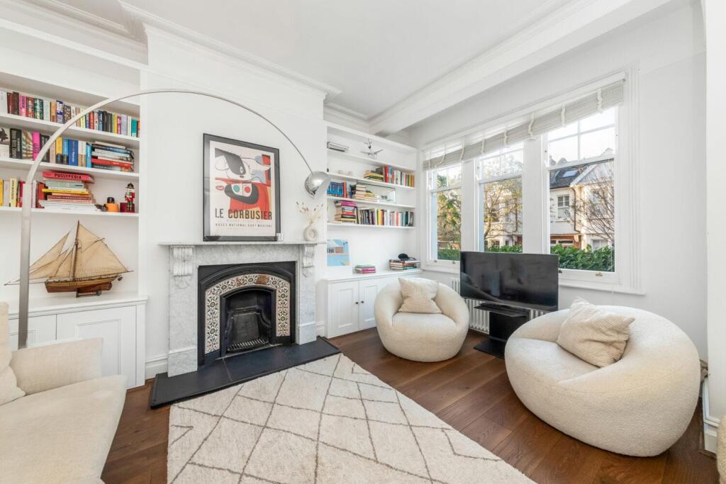Main image of property: Lowden Road, Herne Hill, London, SE24