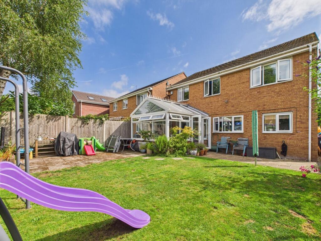 House in Telford - View 2