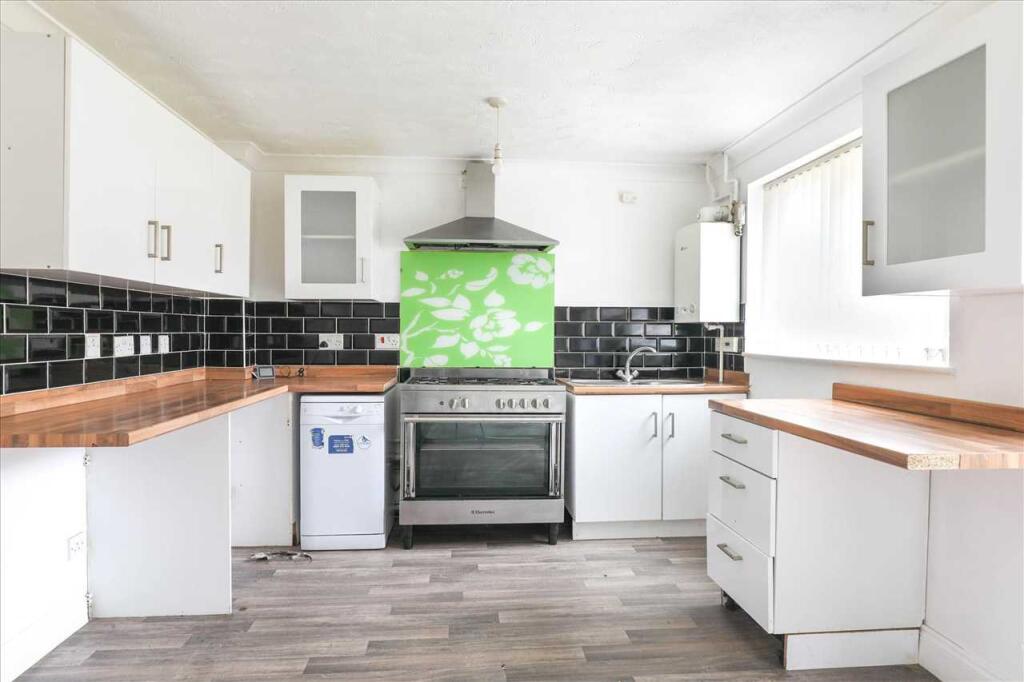 House in Kettering, Avondale - View 5
