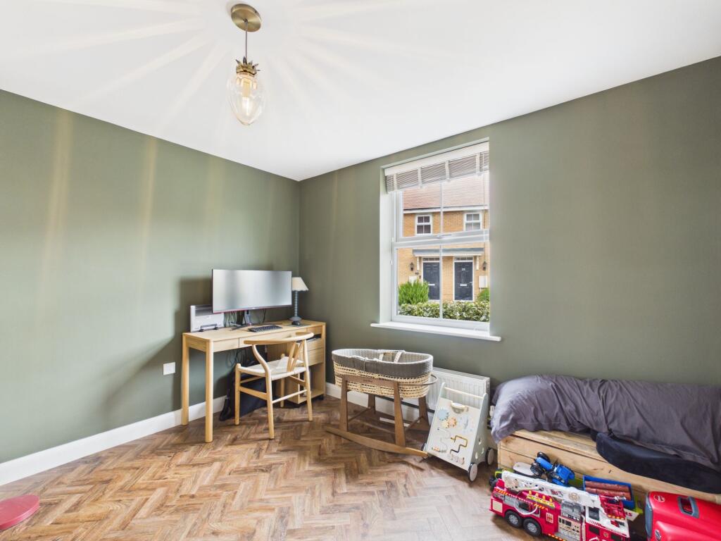 House in Huntingdon, Romans' Edge, Godmanchester - More
