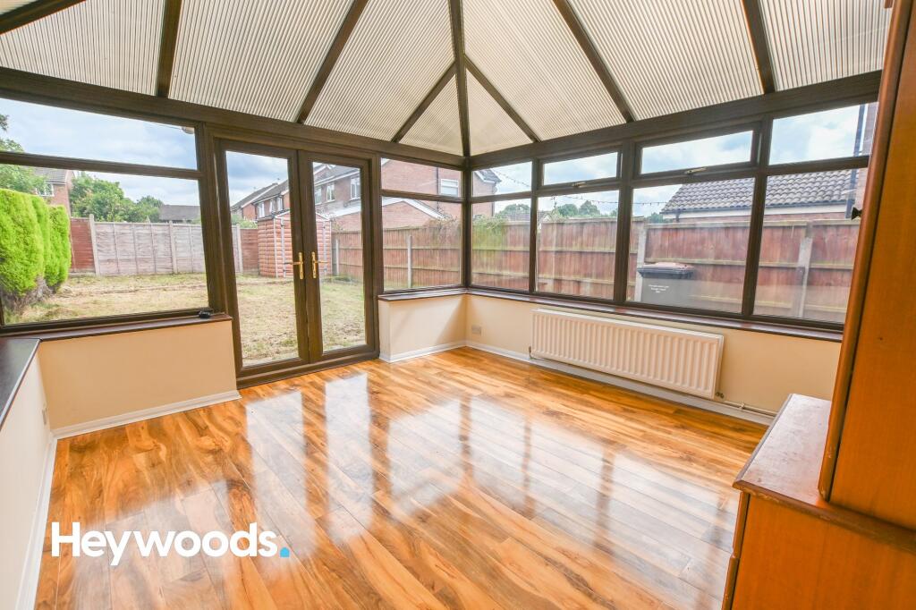 House in Stoke-on-Trent - View 5