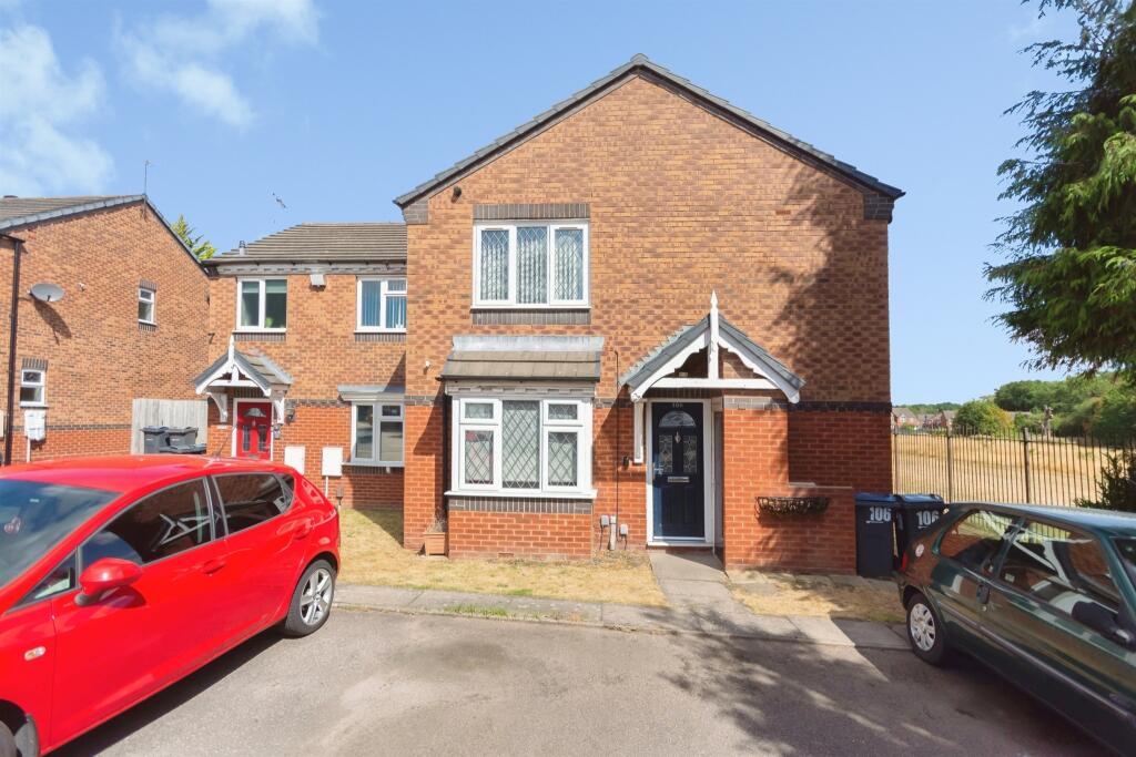 Apartment in Birmingham, Acocks Green - View 2