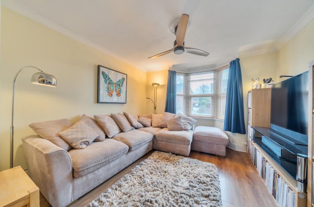 Devizes Road, Wroughton, Swindon, SN4 photo 4