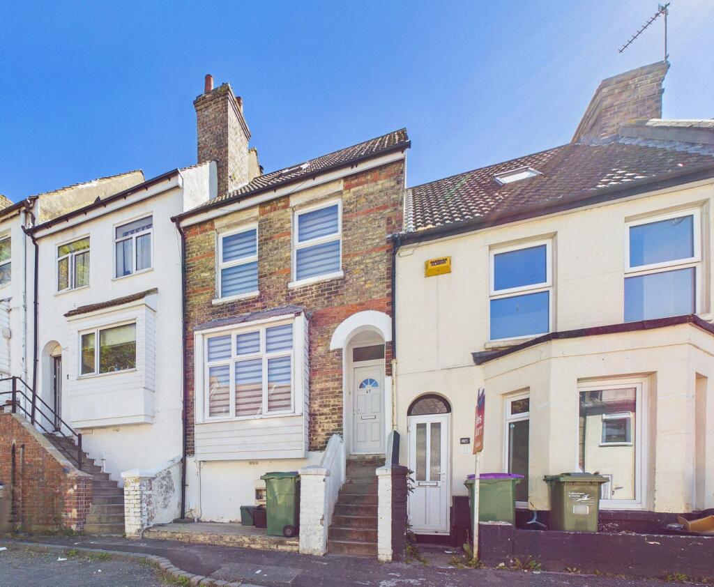 Main image of property: Thanet Gardens, Folkestone, Kent, CT19