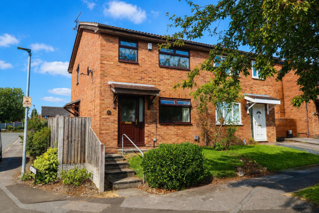 Main image of property: Thomas Close, Blacon, Chester
