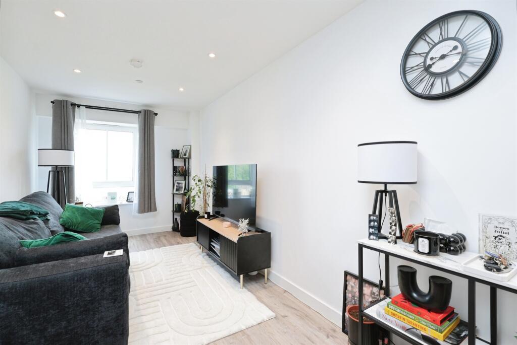 Main image of property: Cherry Tree Road, Watford