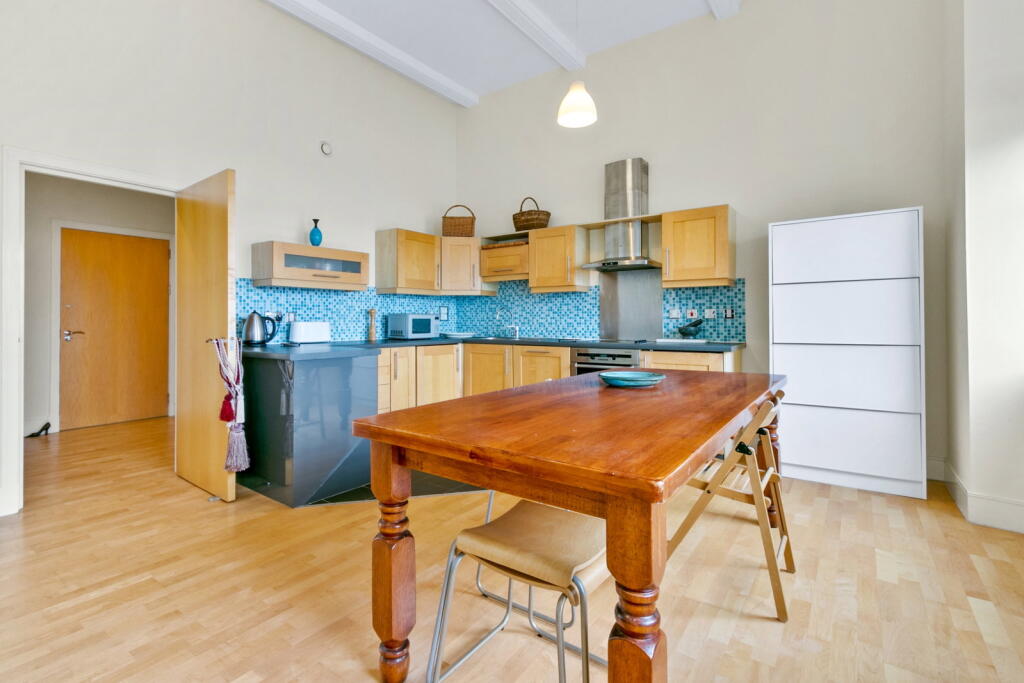 Apartment in Glasgow - View 5