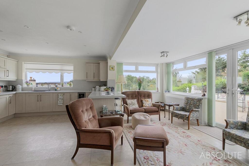 House in Torquay, Torbay - View 5