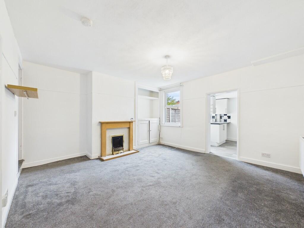 House in Stoke-on-Trent - View 2