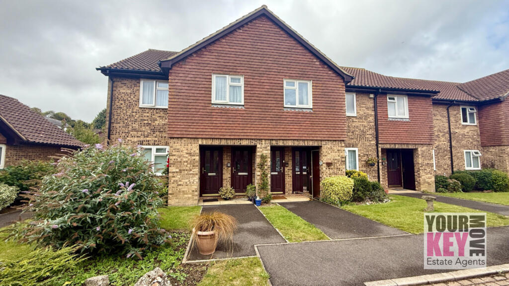 Main image of property: Wentworth Close Lyminge Folkestone CT18 8LZ