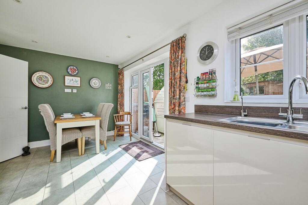 Bedell Road, Duxford, Cambridge, CB22 photo 4