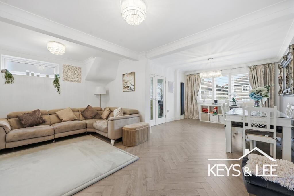 Main image of property: Ravenswood Close, Romford