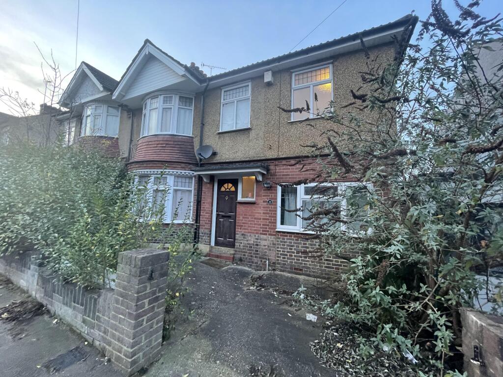 Main image of property: Alton Road, LUTON