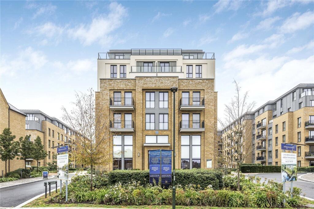 Apartment in Twickenham - View 2
