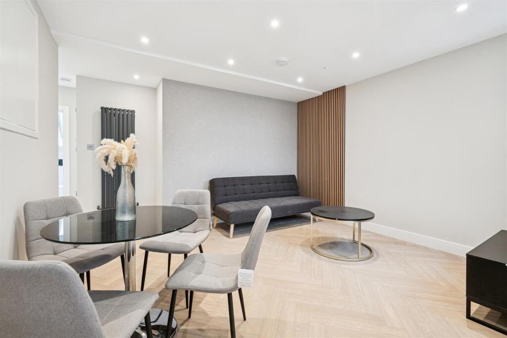 Main image of property: Hoyle Road, Tooting