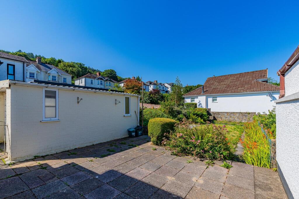 House in Cardiff - View 3