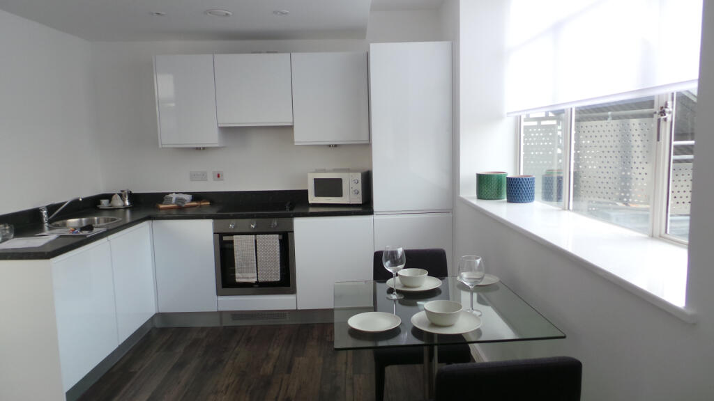 Apartment in Liverpool - View 4