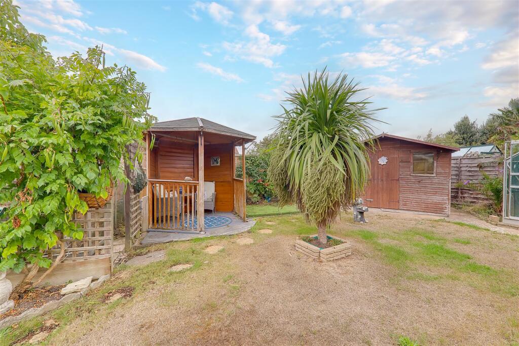 House in Brighton - View 2
