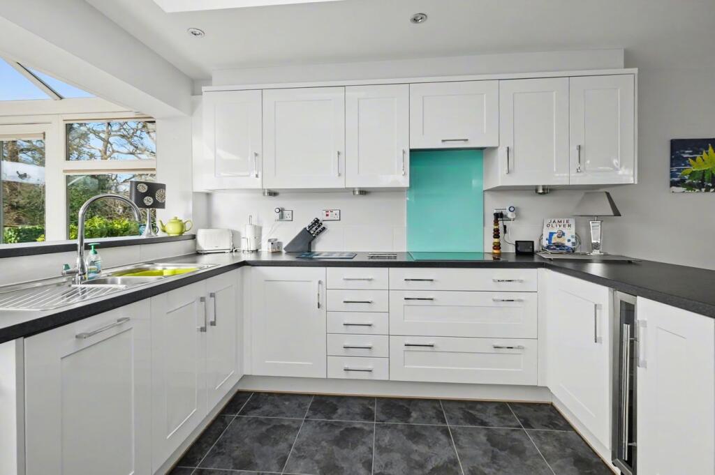 House in Chelmsford, Little Baddow - View 4