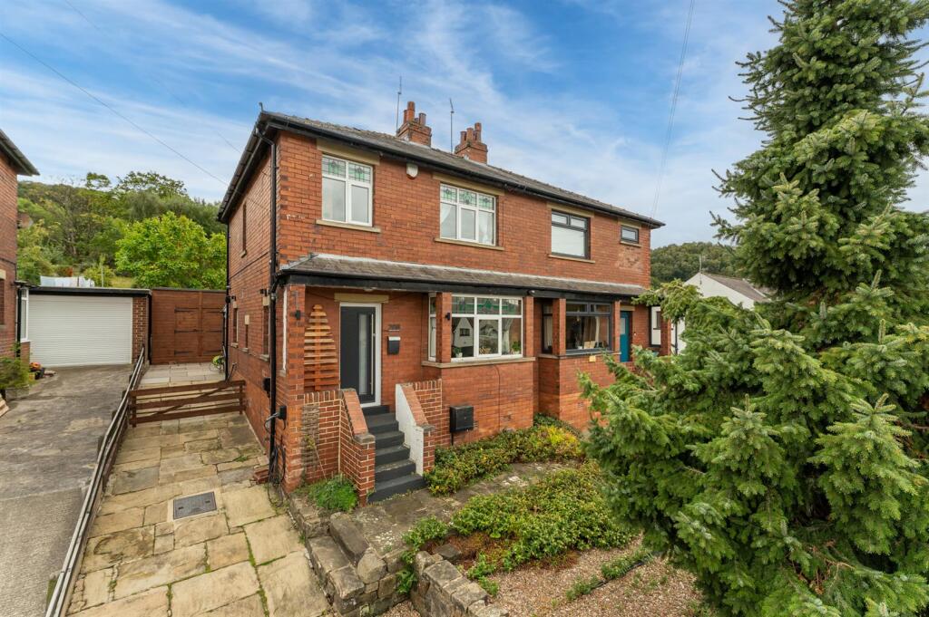 Main image of property: Bradford Road, Otley