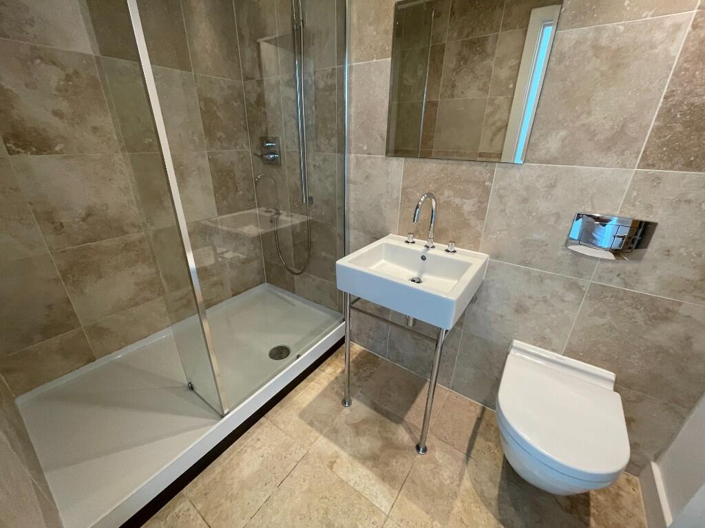 Apartment in Birmingham - More