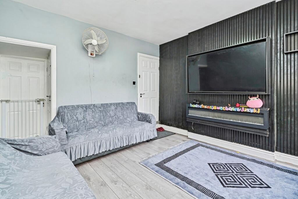 House in Walsall - View 4