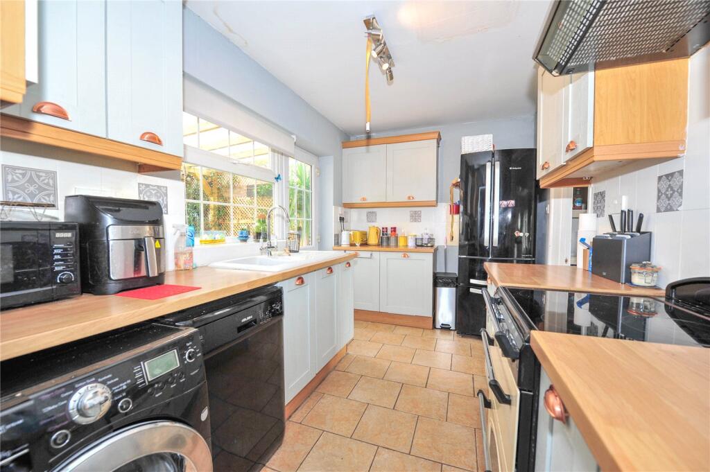 House in Poole - View 4