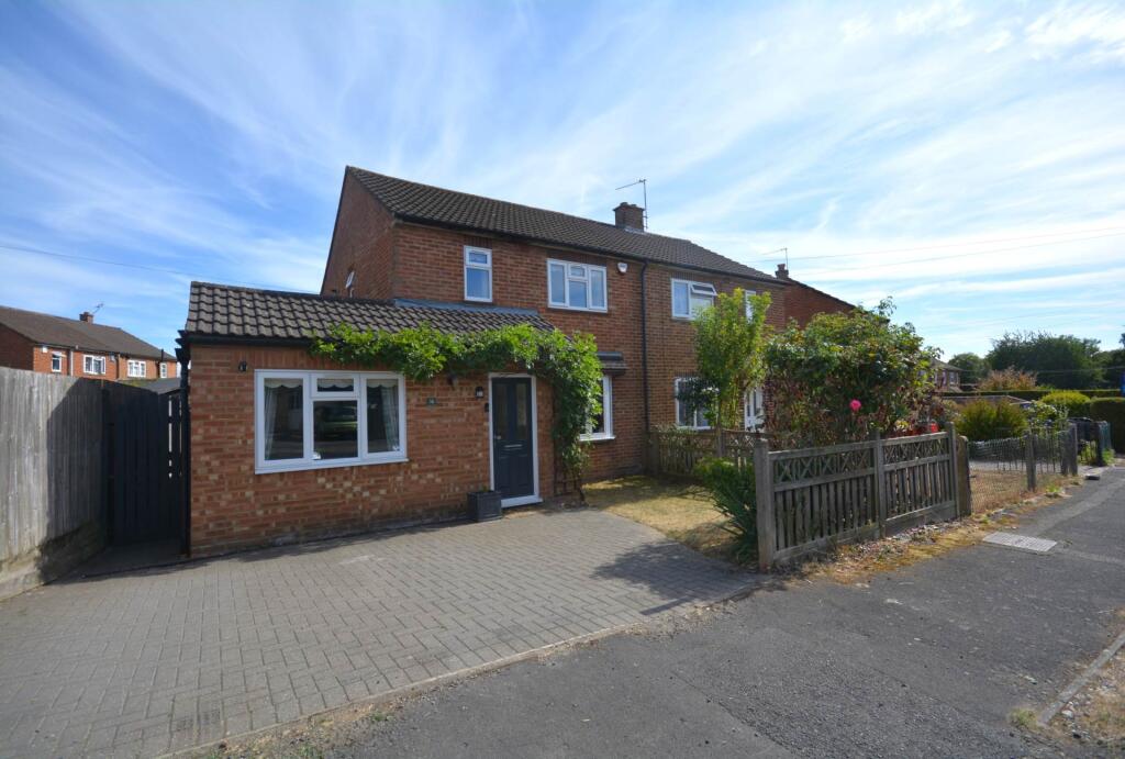 Main image of property: Sandycroft Road, Amersham