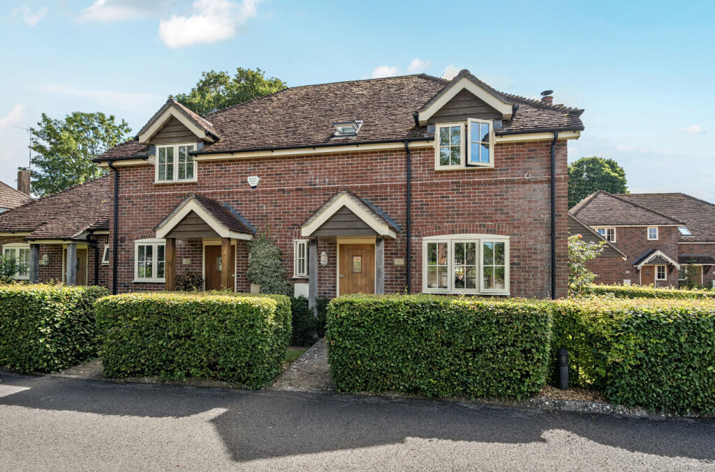 Main image of property: Farriers Close, Preston Candover, Basingstoke, Hampshire, RG25