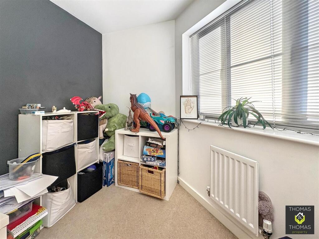 House in Stroud, Four Mile Elm, Hunts Grove - View 5